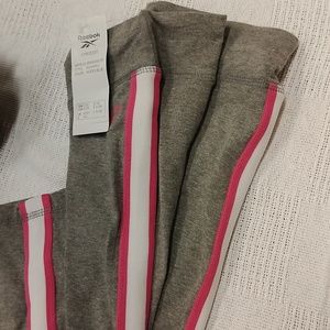 Reebok stripe legging